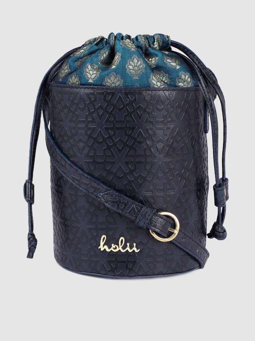 Holii bags myntra hotsell