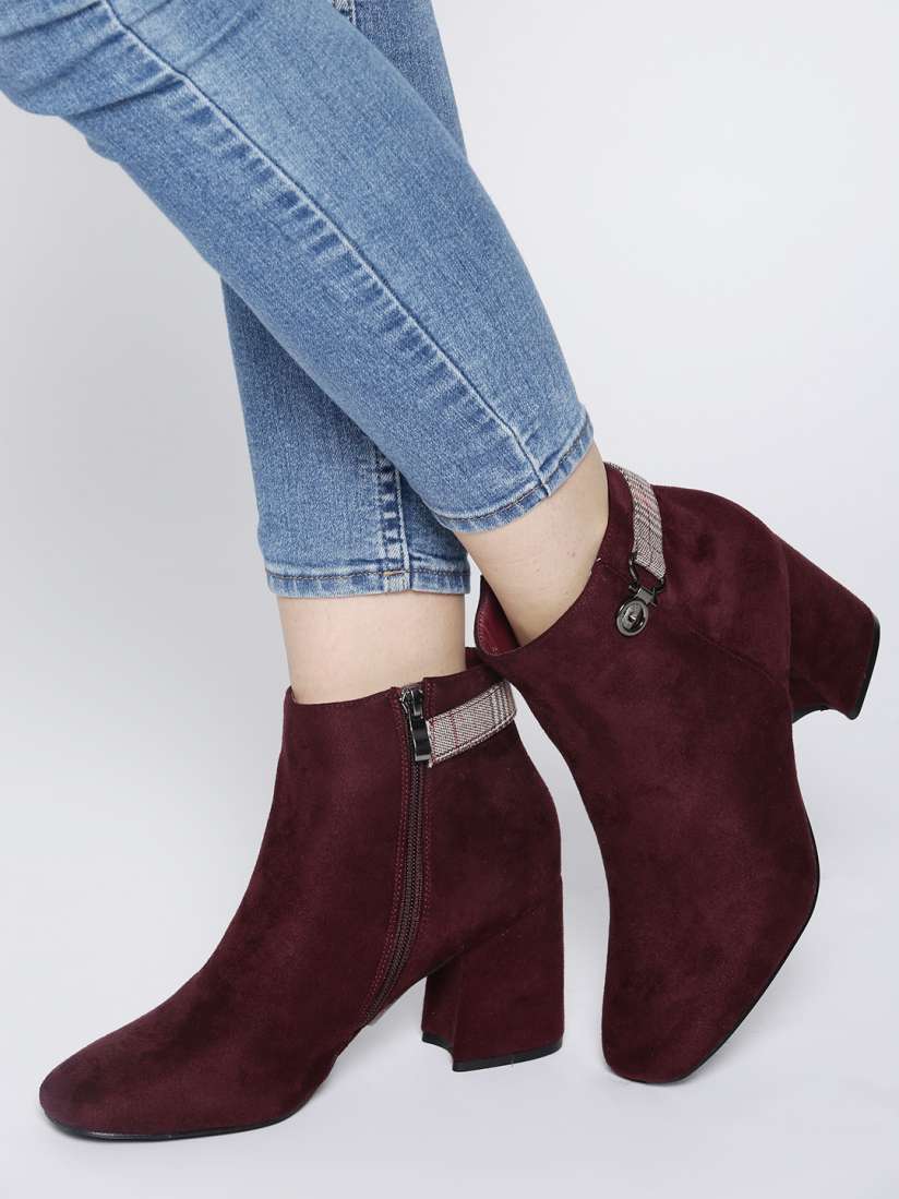Dressberry boots on sale