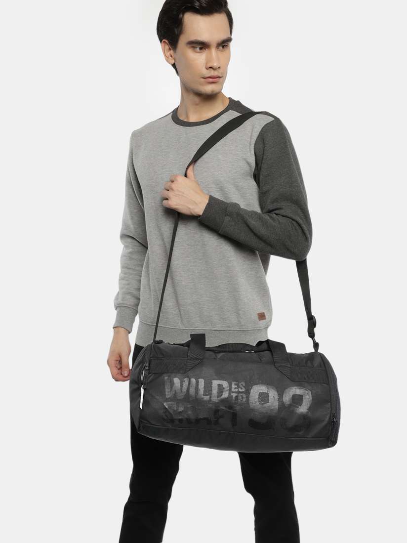 Wildcraft gym wear sale