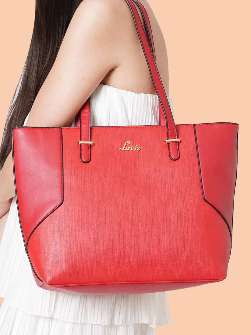 Lavie hand bag price 2025