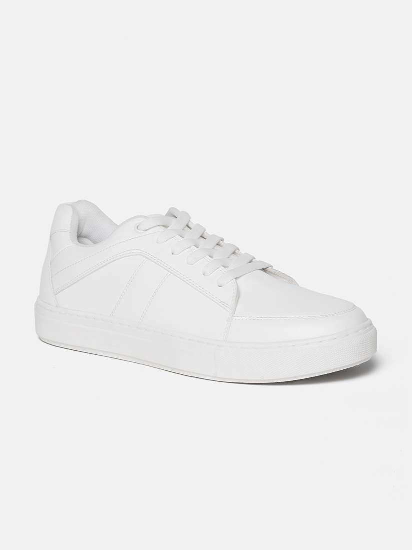 Buy HIGHLANDER Men Solid Regular Sneakers Casual Shoes for Men 11097156 Myntra