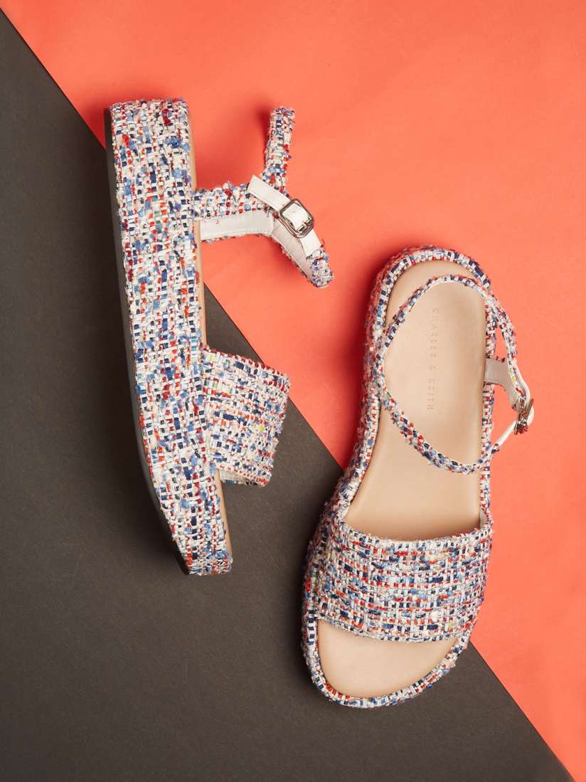 Multicoloured heels store
