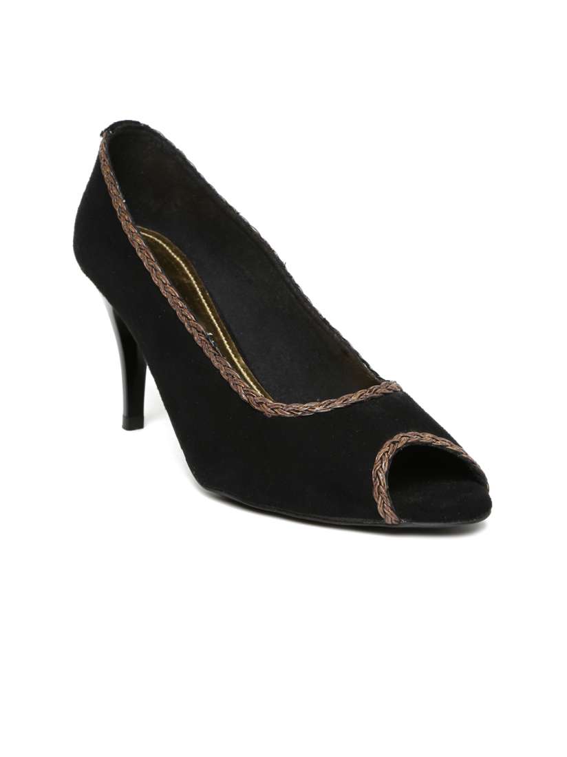 Myntra black heels clearance