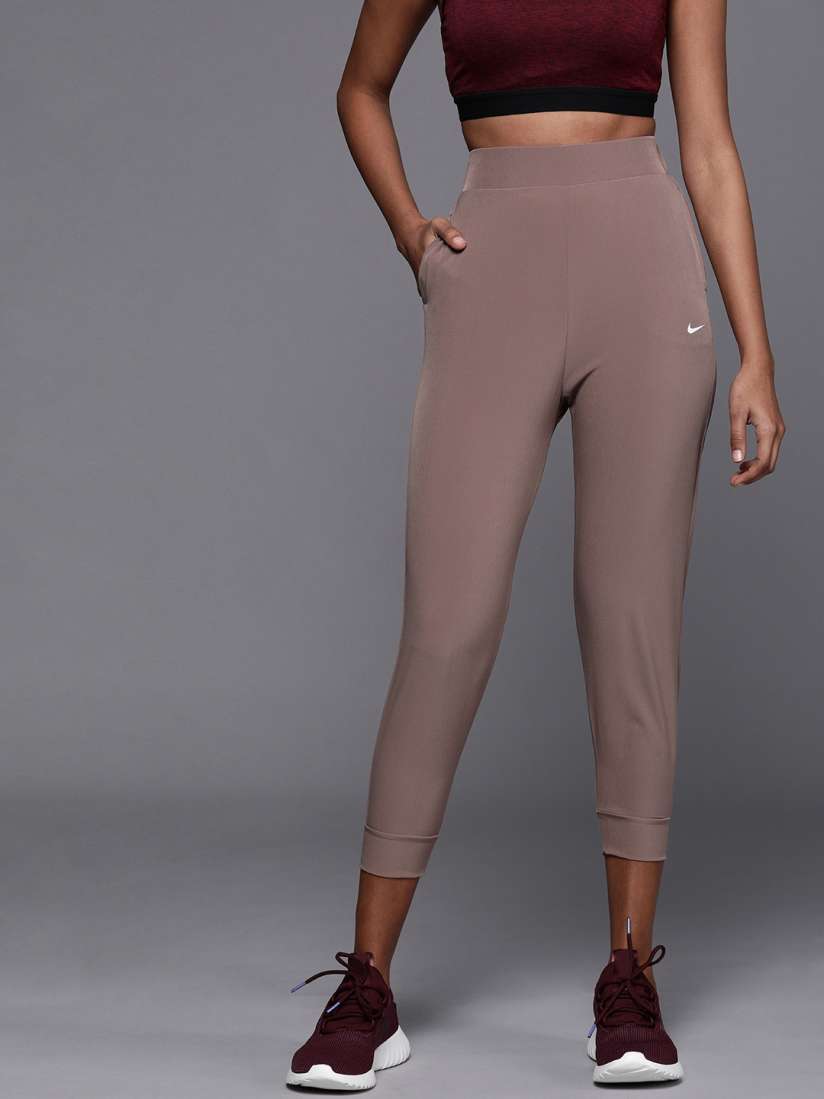 Nike three quarter pants womens 2025
