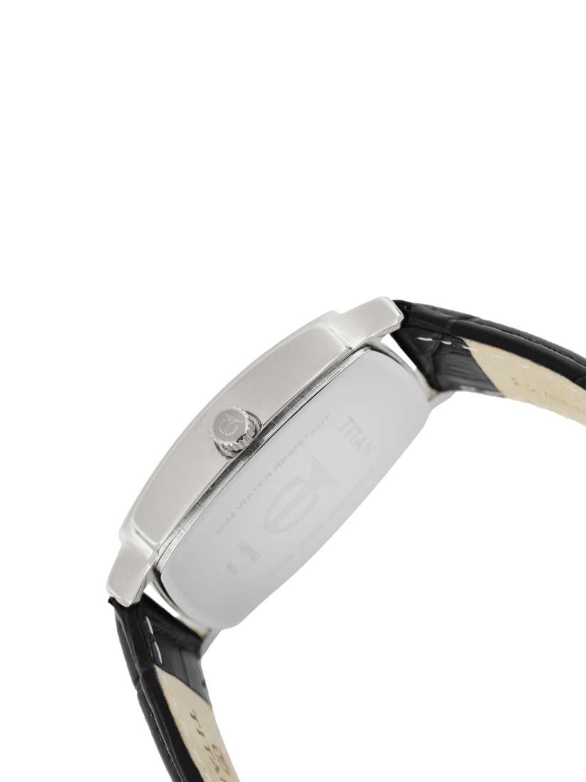 Buy Titan Men Black Dial Watch 1486SL02 Watches for Men 1129781 Myntra