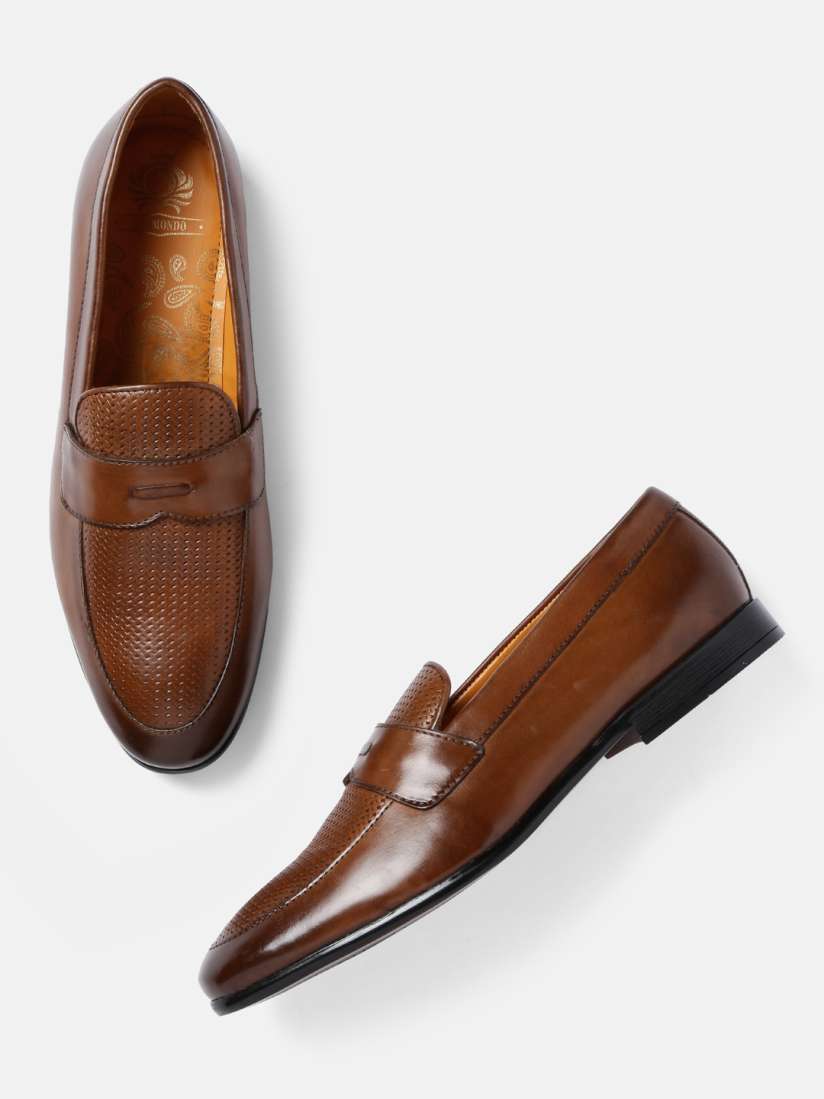 Myntra gents shoes store