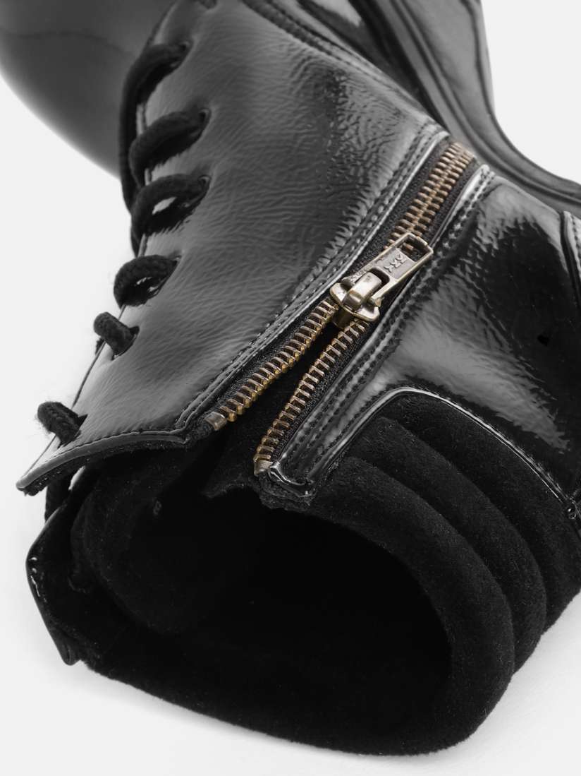 Catwalk boots online shopping on sale