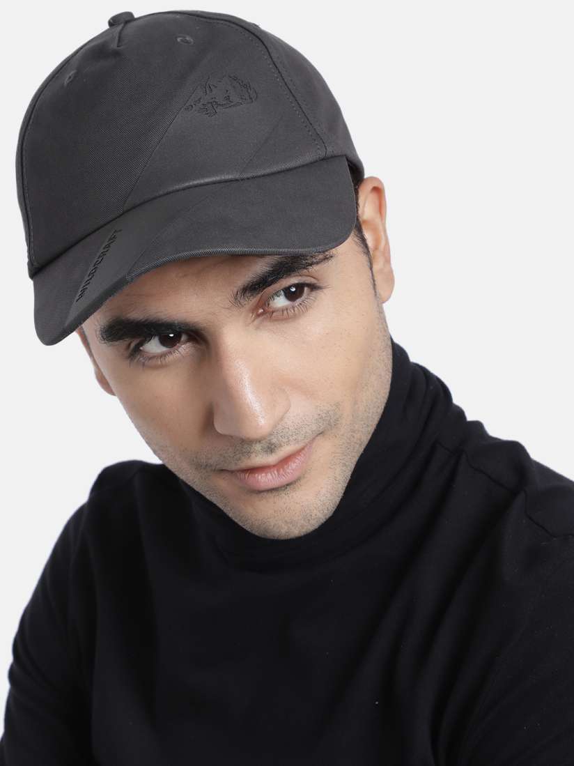 Wildcraft sun cap on sale