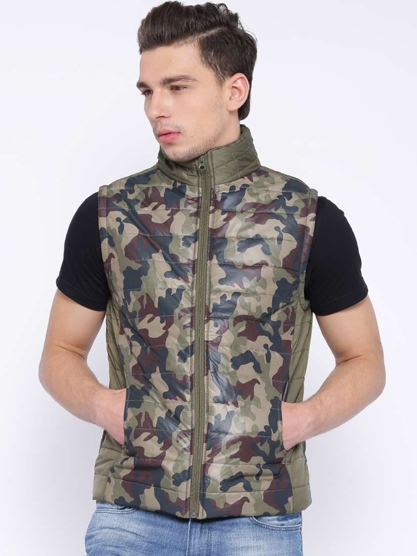 Camouflage sleeveless jacket sale