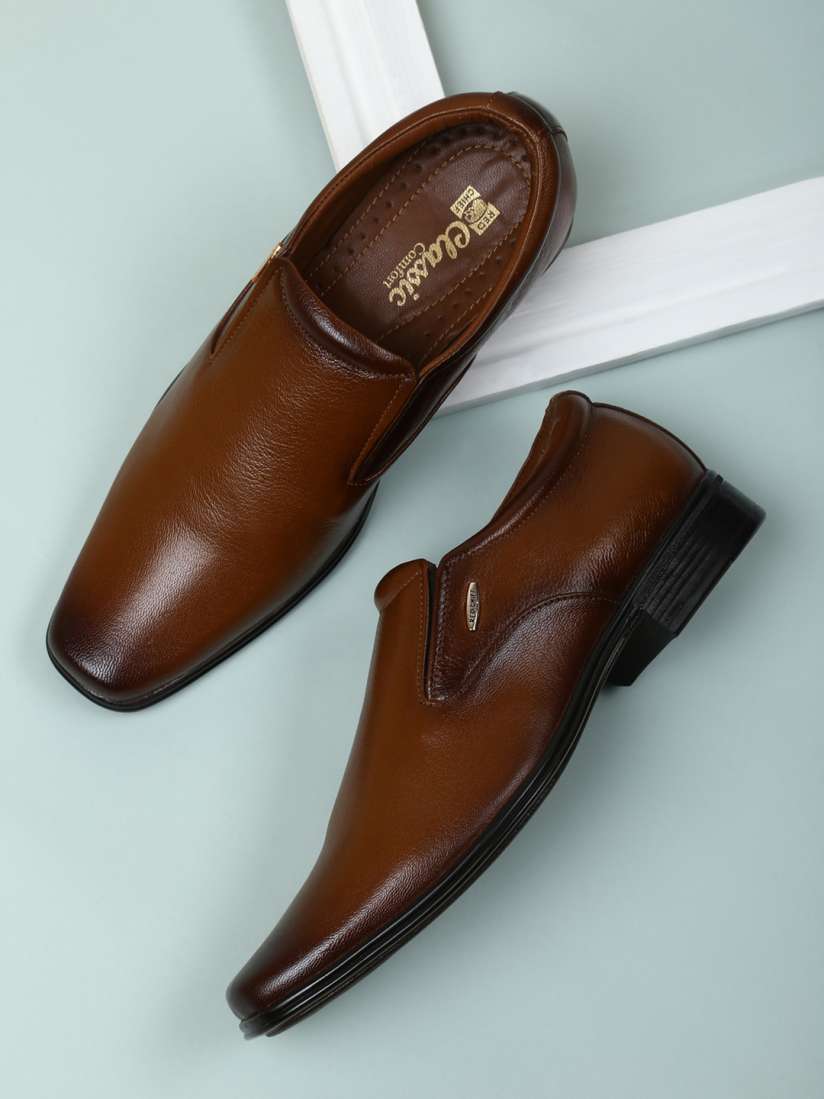 Red chief formal shoes offer on sale