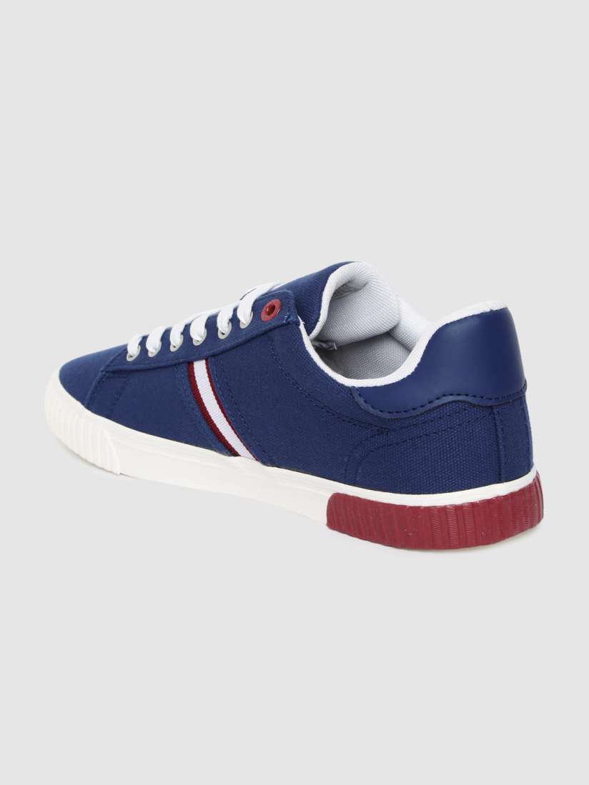 Levis skinner trainers clearance