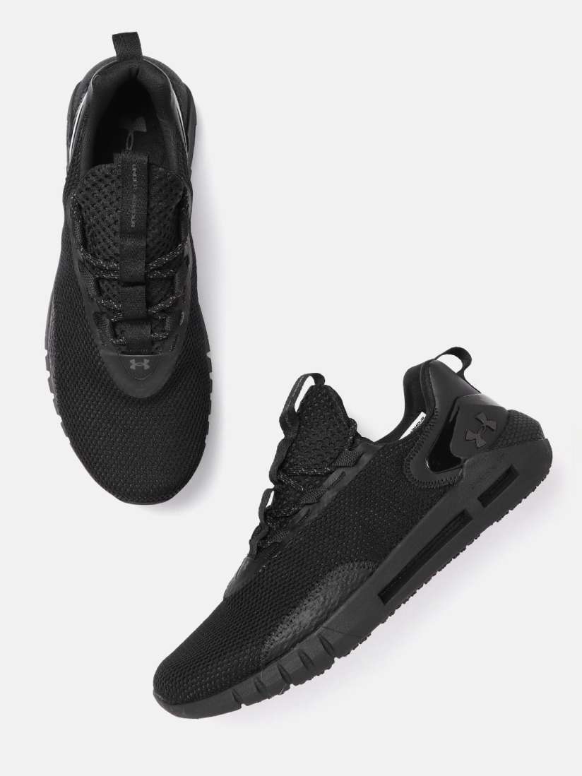 Buy UNDER ARMOUR Men Black Solid HOVR Strt Walking Shoes Sports Shoes for Men 11373590 Myntra