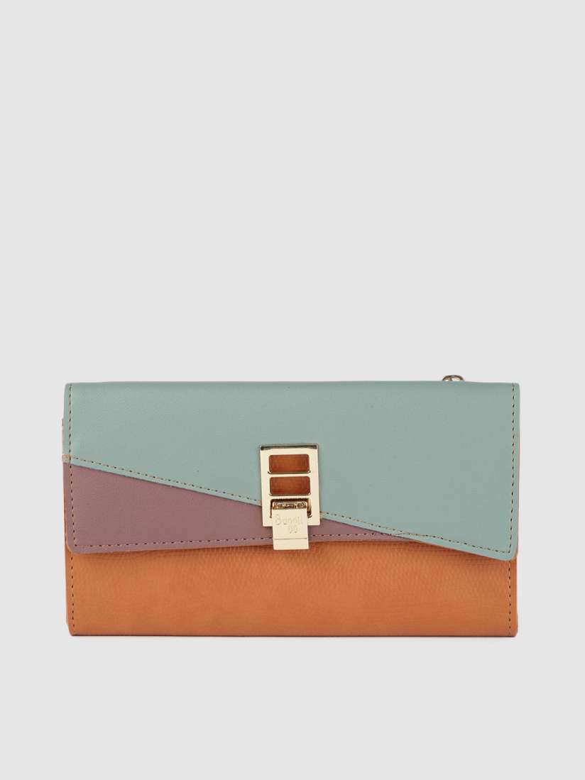 Baggit three fold wallet hot sale