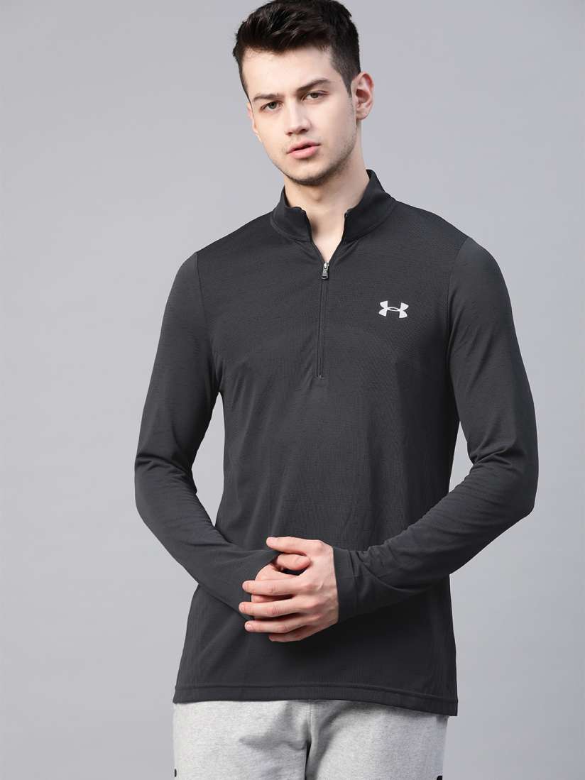 Buy UNDER ARMOUR Men Black Solid Seamless Fitted Training T shirt Tshirts for Men 11410048 Myntra