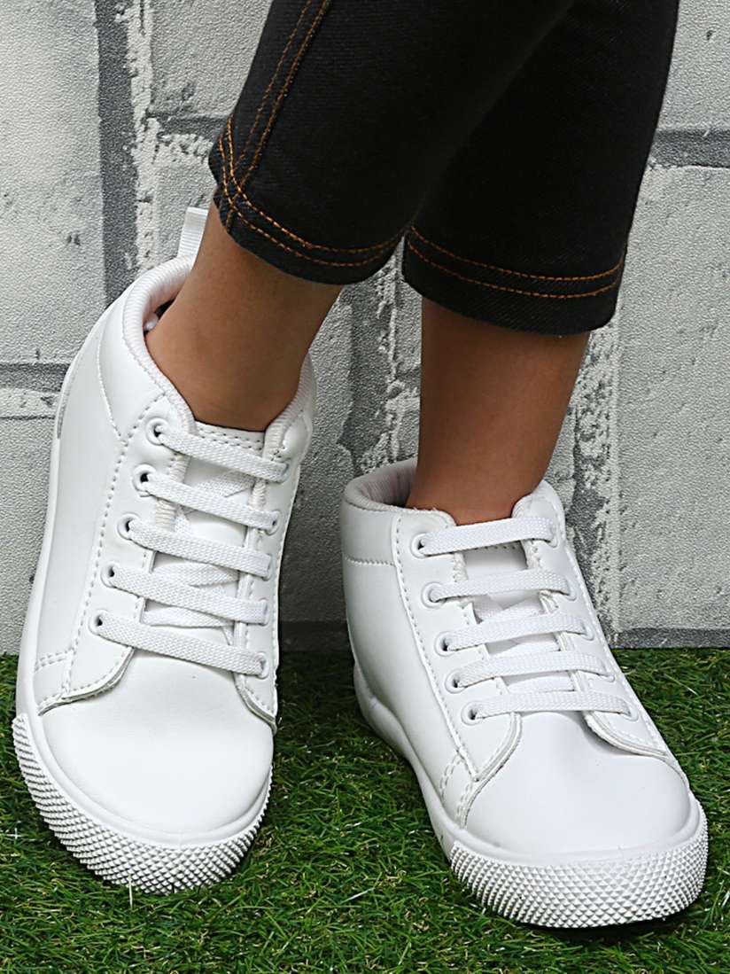 White sneakers for girl myntra cheap