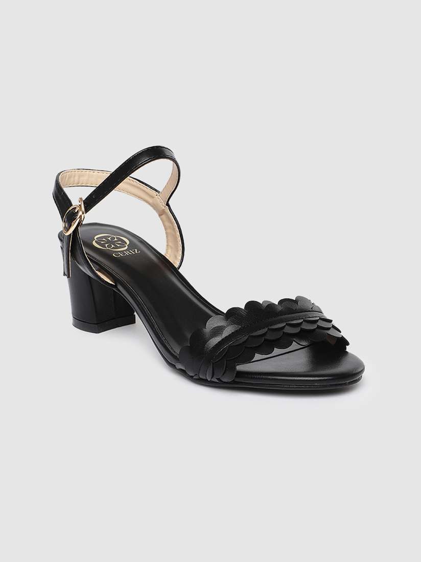 Ceriz sandals deals