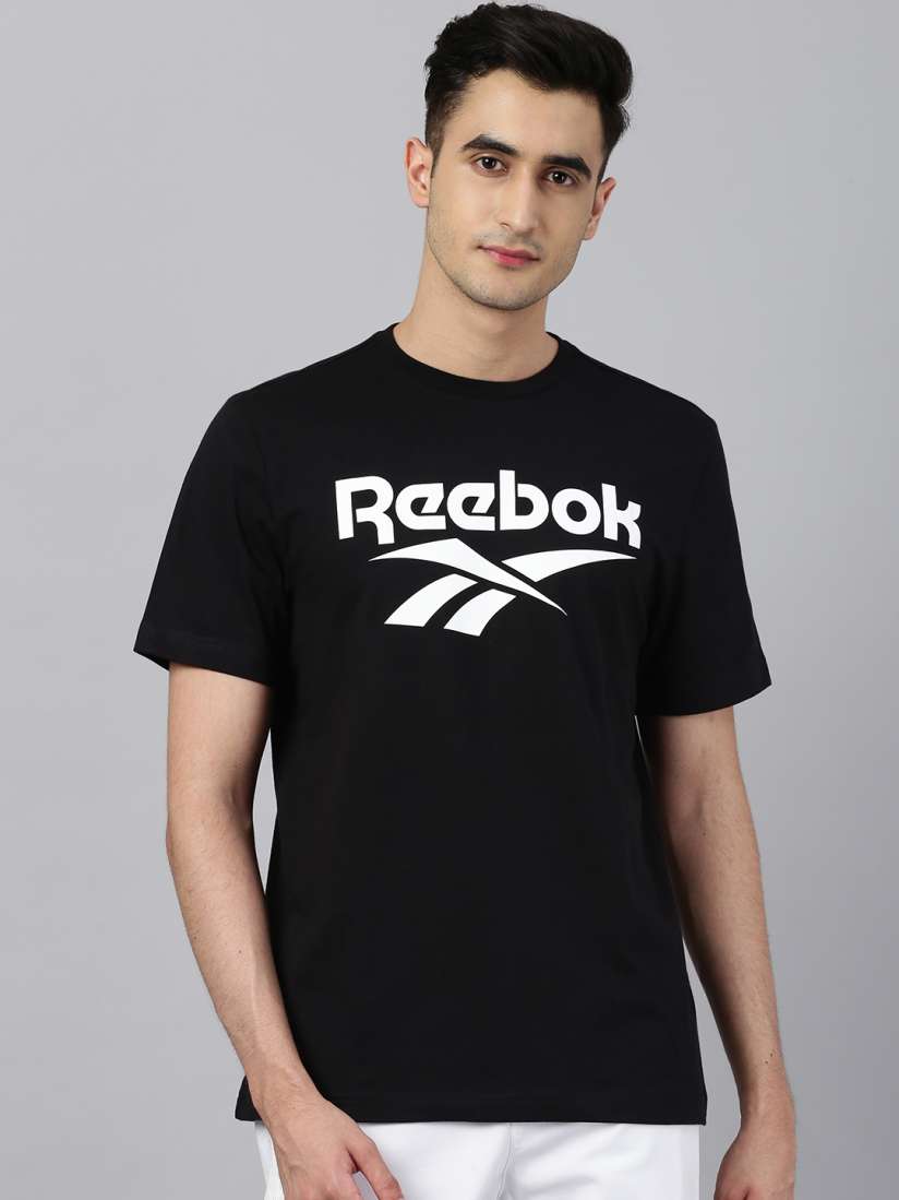 Myntra reebok t shirts clearance
