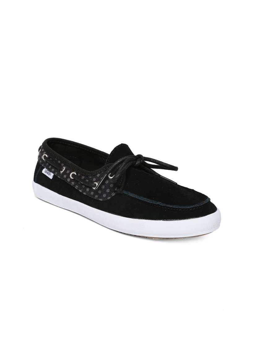 Vans boat shoes black and white 2025