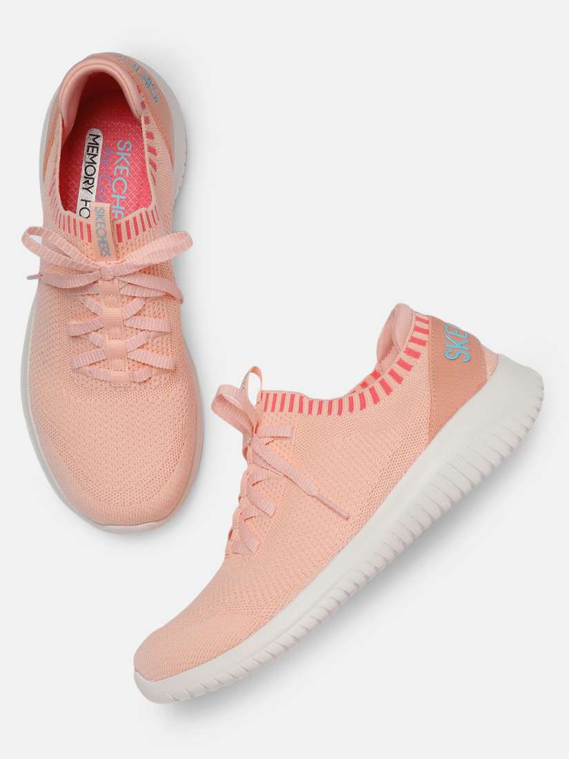Skechers peach store