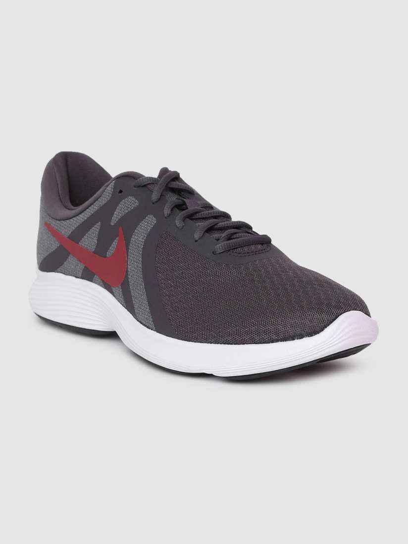 Nike revolution 4 myntra 2025