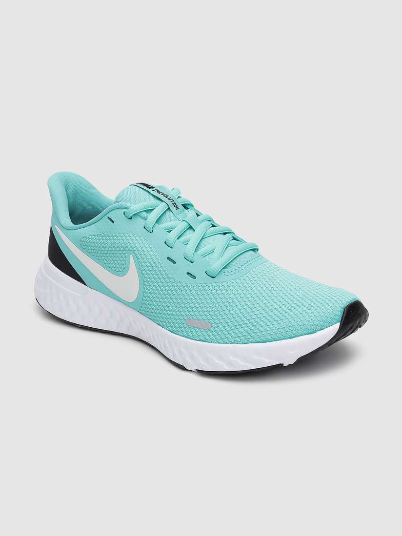 Nike revolution 5 running shoes myntra shop