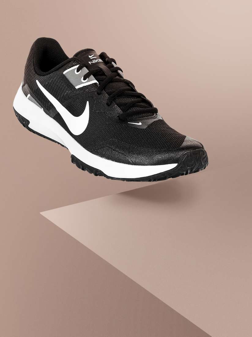 Buy Nike Men Black VARSITY COMPETE TR 3 Training Shoes Sports Shoes for Men 11652426 Myntra