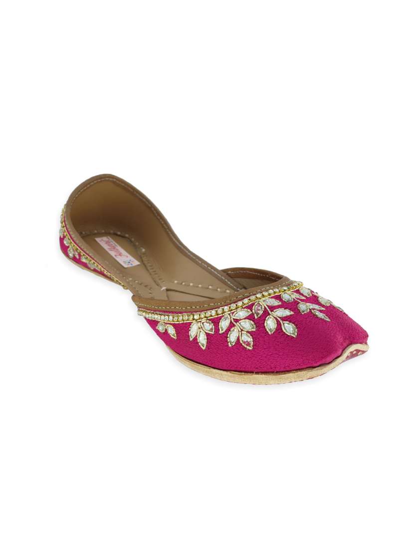 Mojari myntra new arrivals