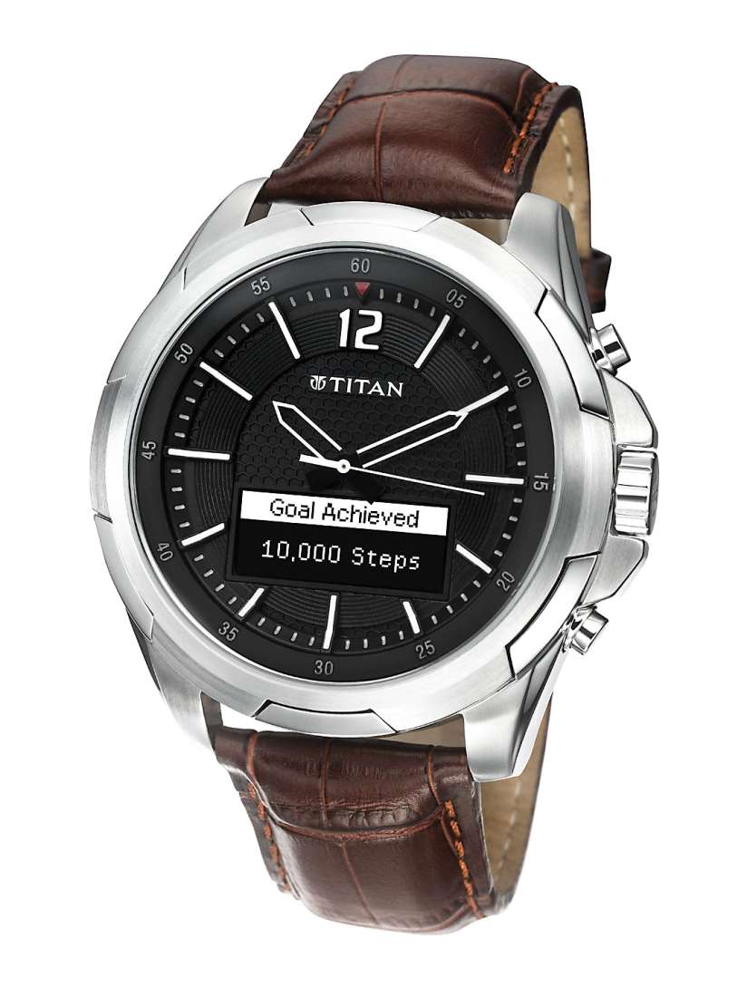 Titan juxt watch price new arrivals