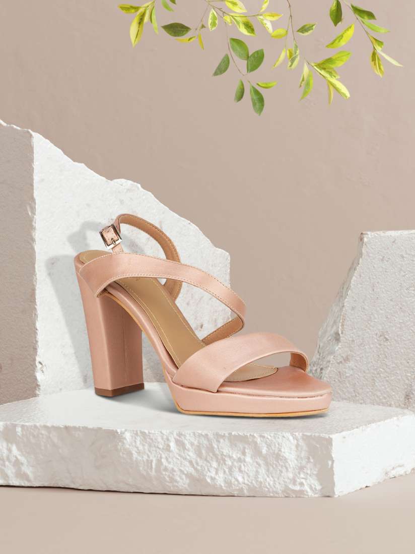 Rocia heels shop