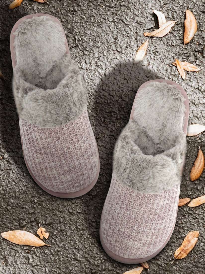 Roadster slippers sale