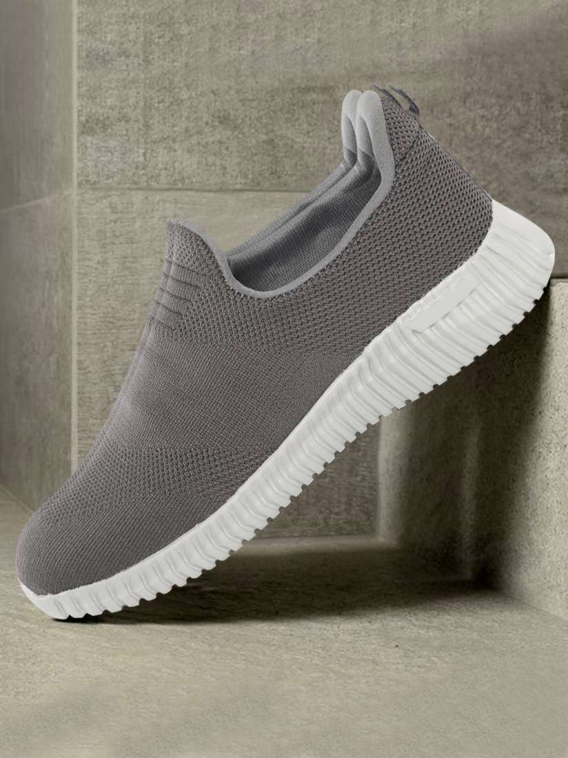 Greywalk shoes store