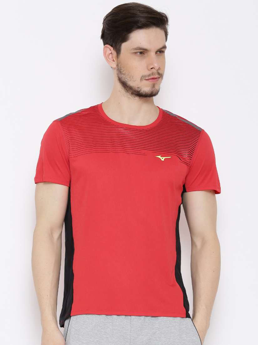 Buy Mizuno Red Cooltouch Venture Printed Panelled T shirt Tshirts for Men 1228452 Myntra
