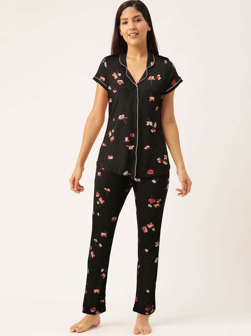 Sweet dreams night suit sale hot sale
