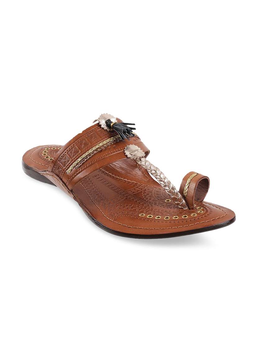 Myntra kolhapuri chappals 2025