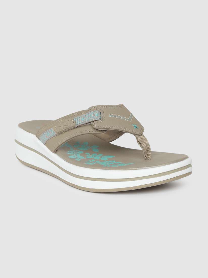 Skechers upgrades flip flops hotsell