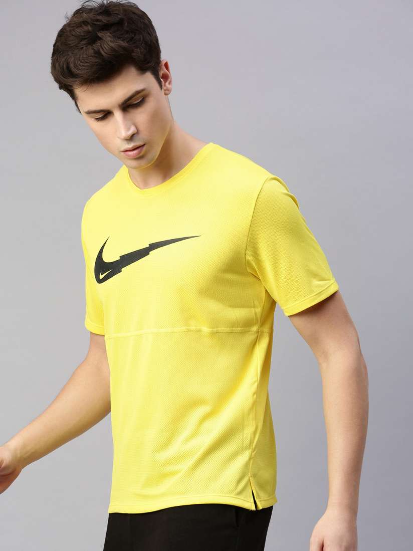 Buy Nike Men Yellow Printed SHORT SLEEVE Dry FIT Round Neck T shirt Tshirts for Men 12525686 Myntra