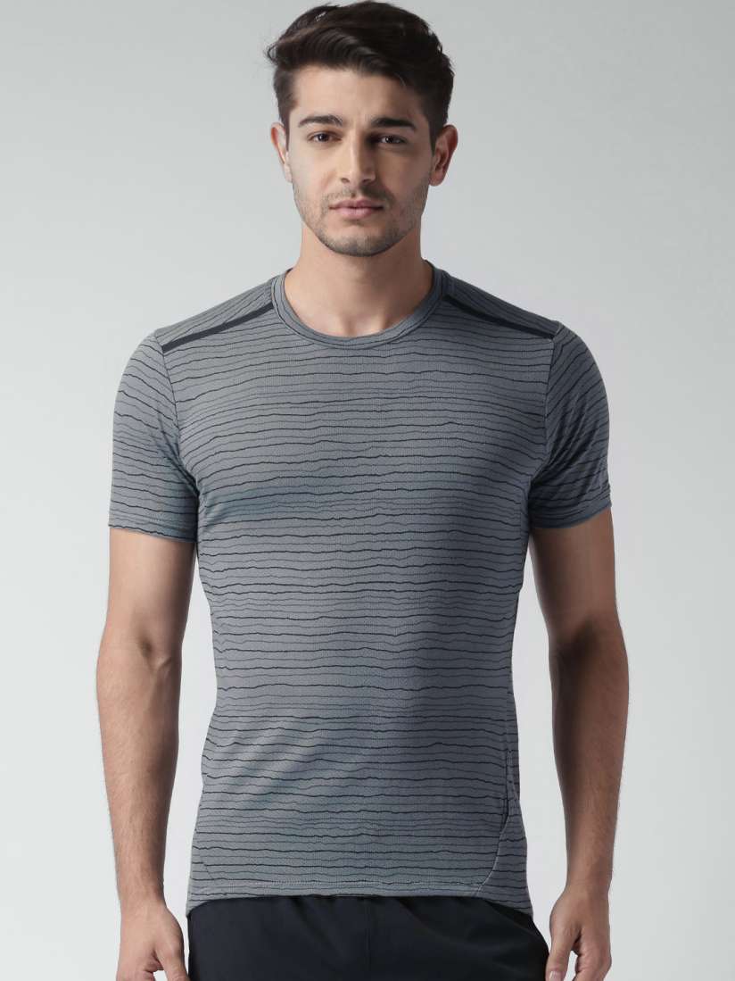 Nike tailwind t shirt mens new arrivals