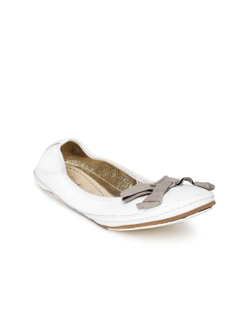 Clarks white flat shoes top