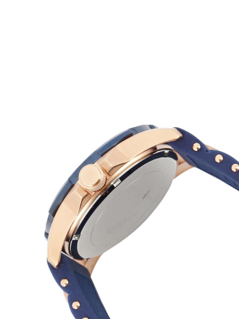 W0366g4 guess watch on sale