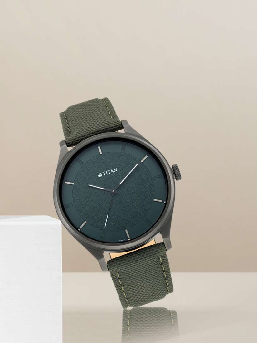 Titan green watch sale