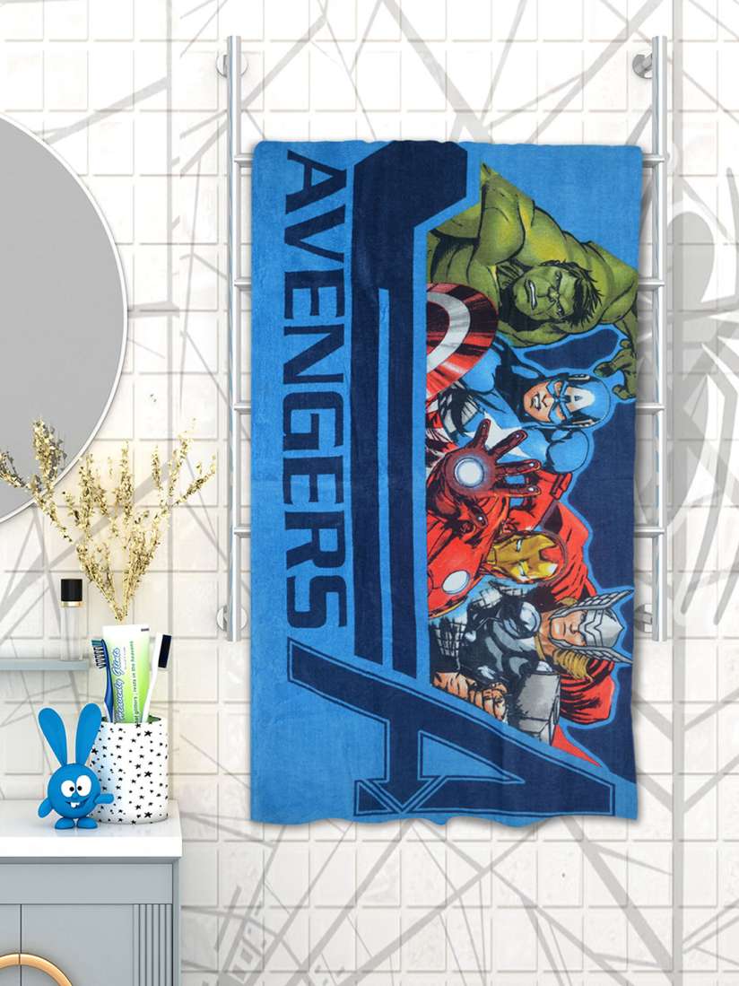 Avengers bath towel 2025