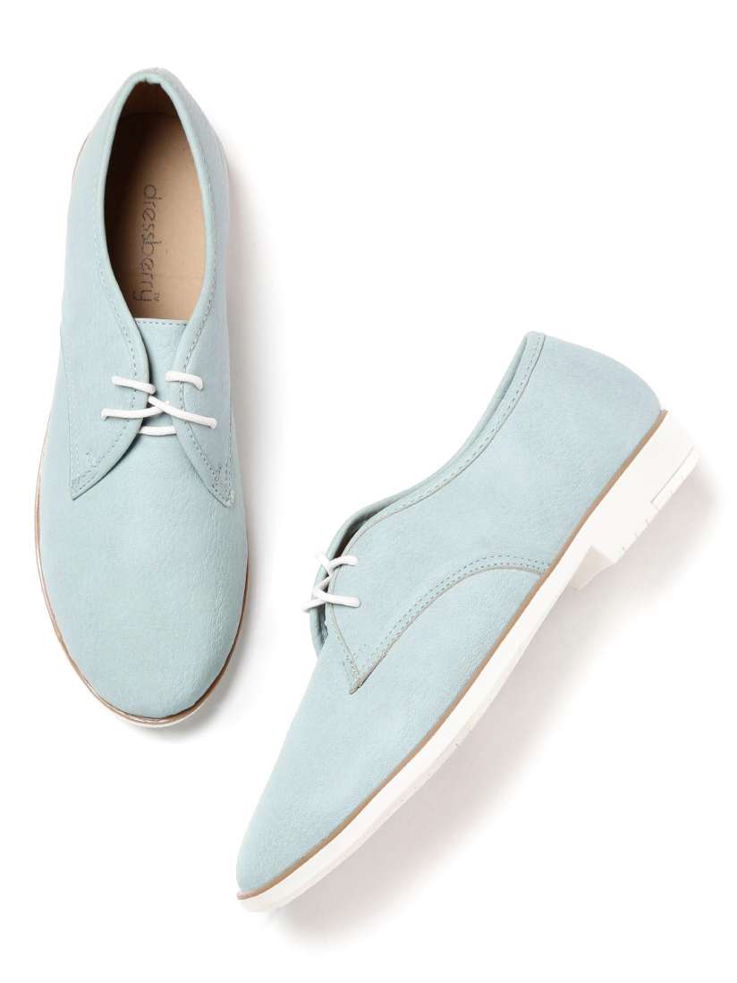 Mint and berry shoes shop