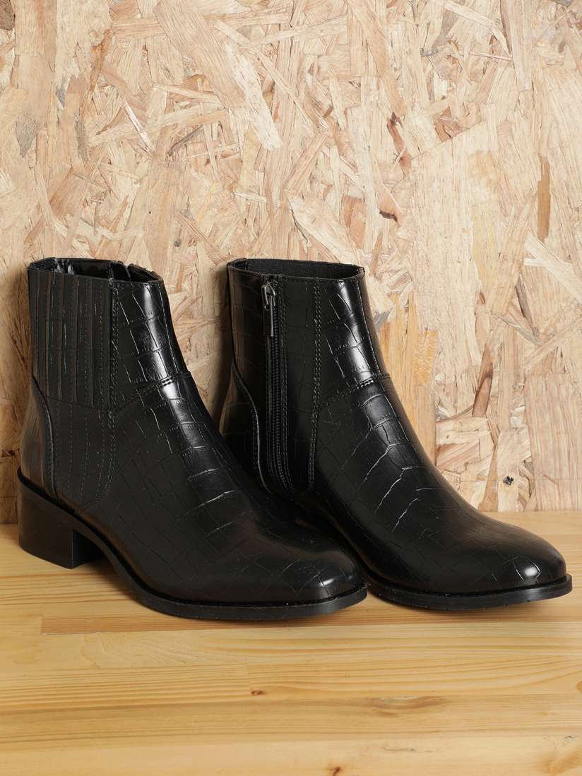 Red tape womens boots on sale