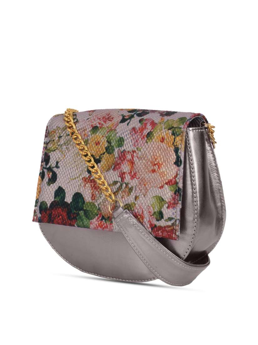 Berrypeckers sling bag outlet