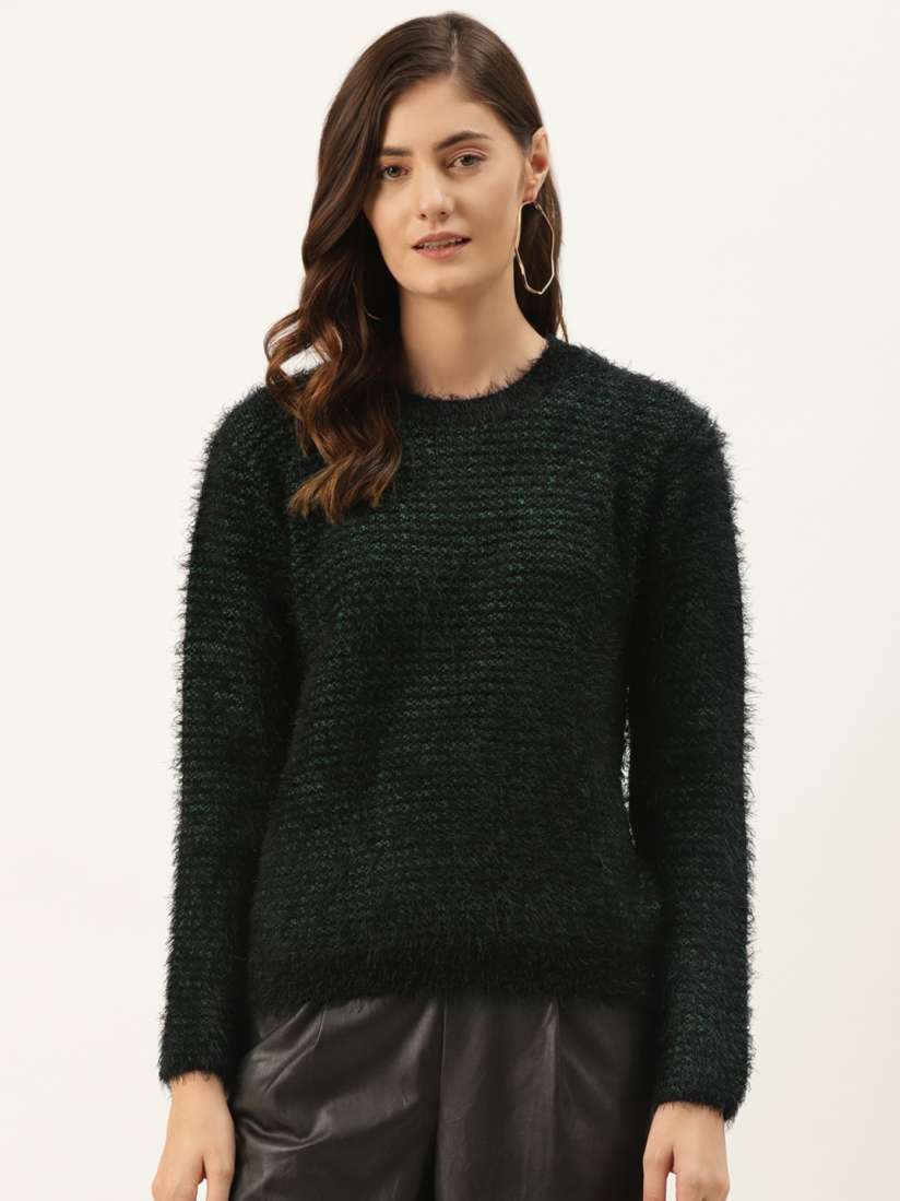 Fuzzy pullover women store