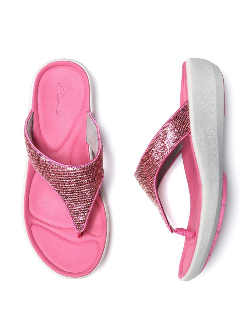 Clarks pink flip flops 2025