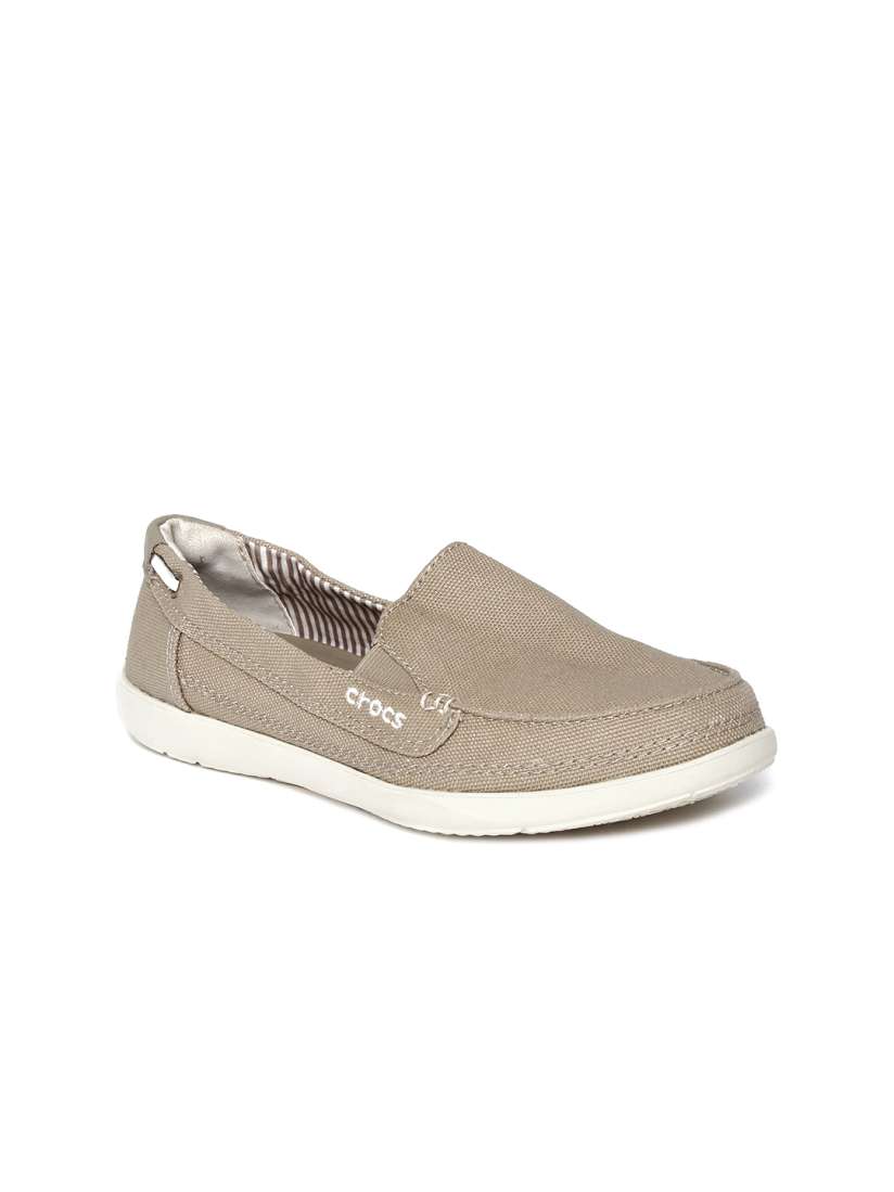Crocs womens canvas shoes clearance