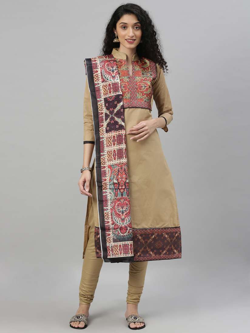 Divastri dress material store