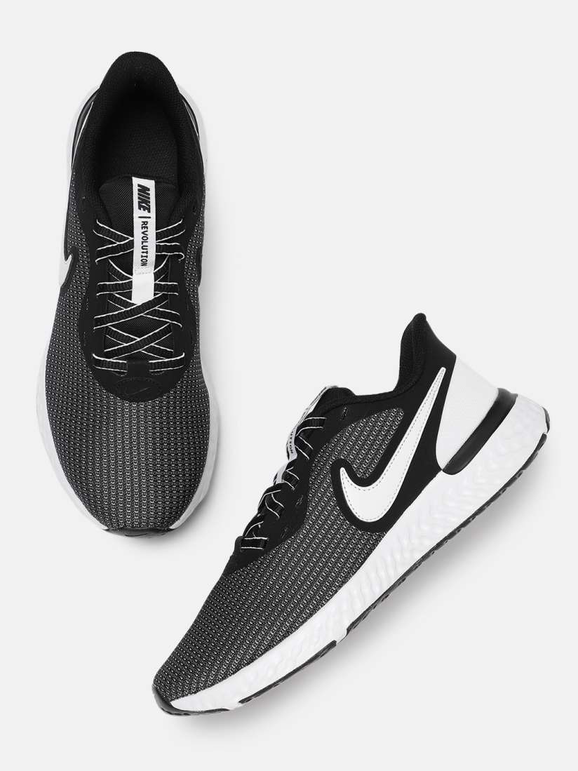 Nike revolution 5 running shoes myntra deals