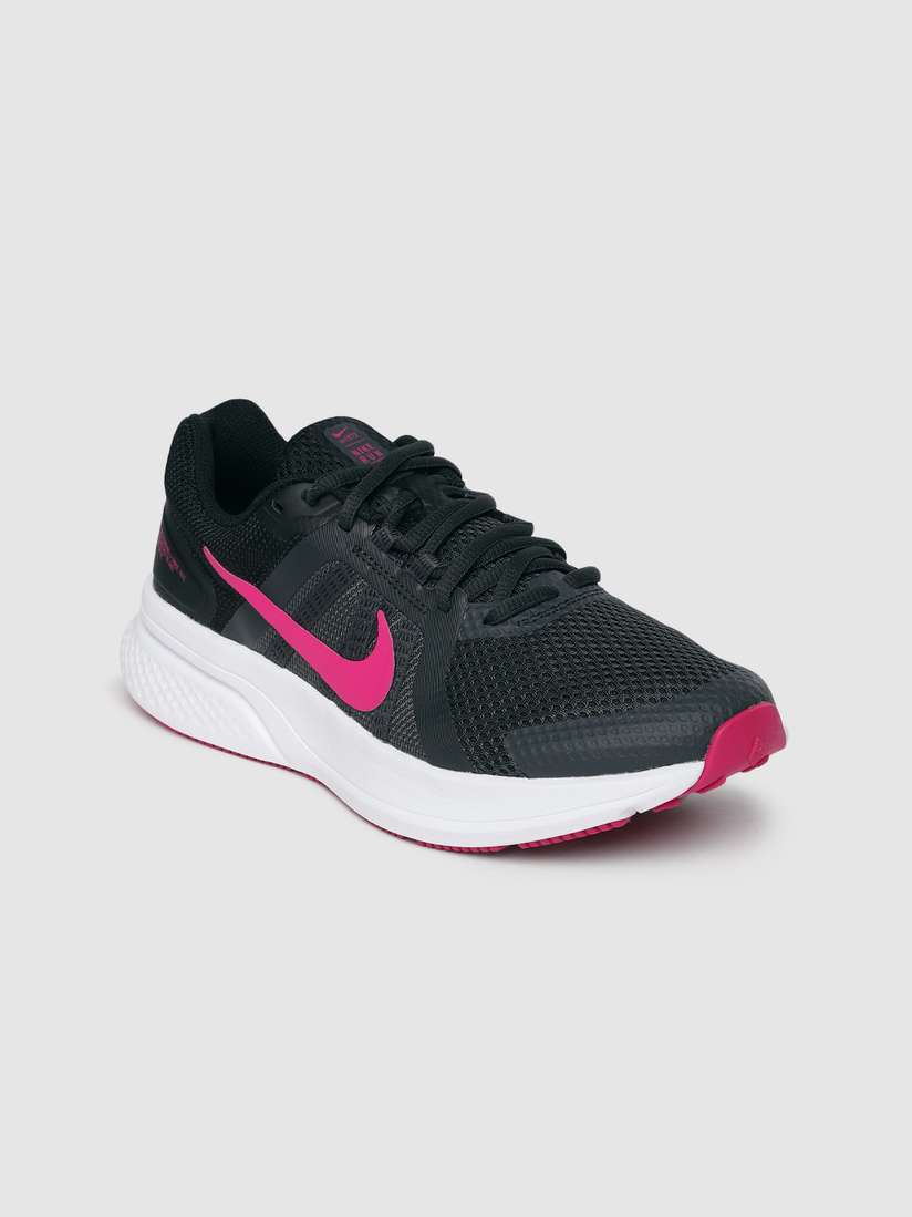 nike women's run swift black